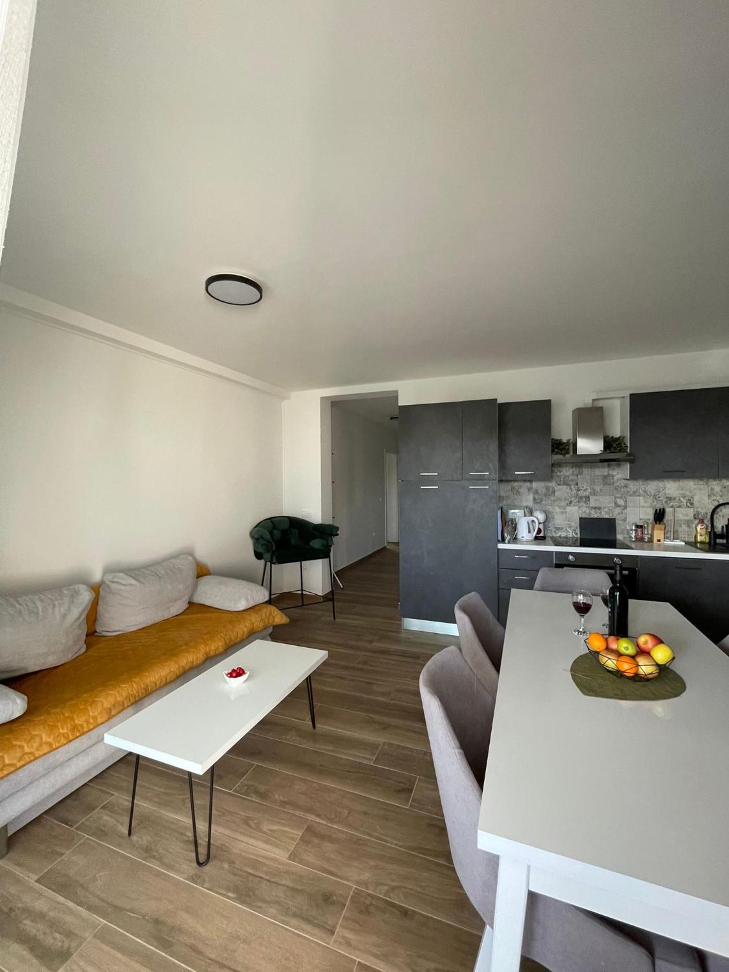 Stina Apartman