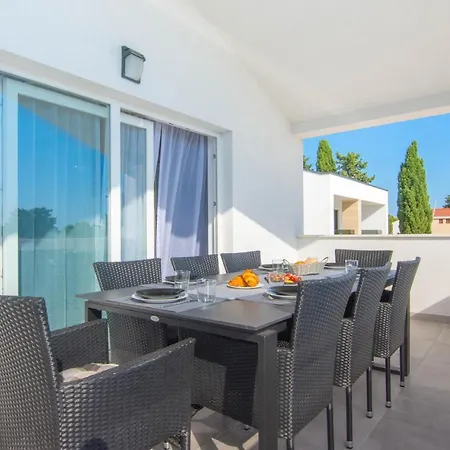 Stina Apartment Biograd Na Moru Exterior photo