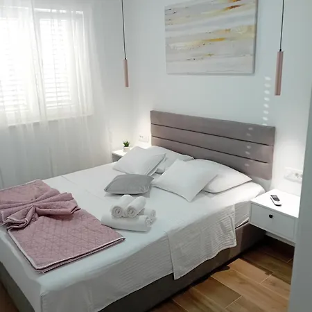 Stina Apartment Biograd Na Moru Exterior photo