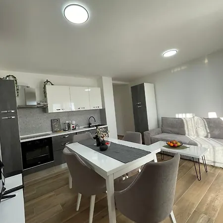 Stina Apartment Biograd Na Moru Exterior photo